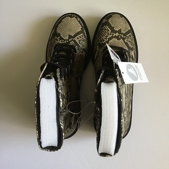 ⭐️ NIB BRIE COMBAT BOOT - Picture 14 of 15